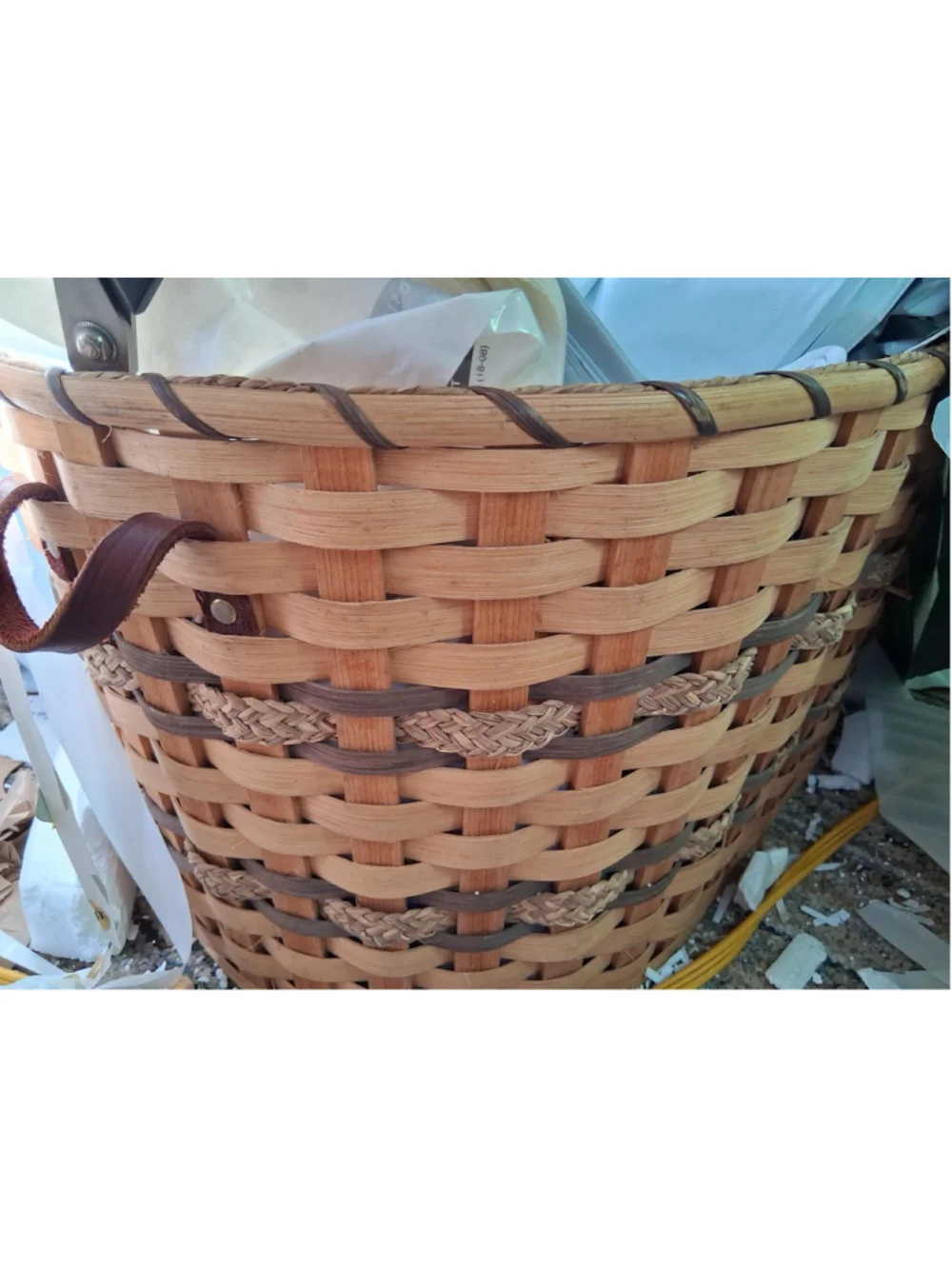 Vintage wicker amish woven splint large basket hand made leather straps